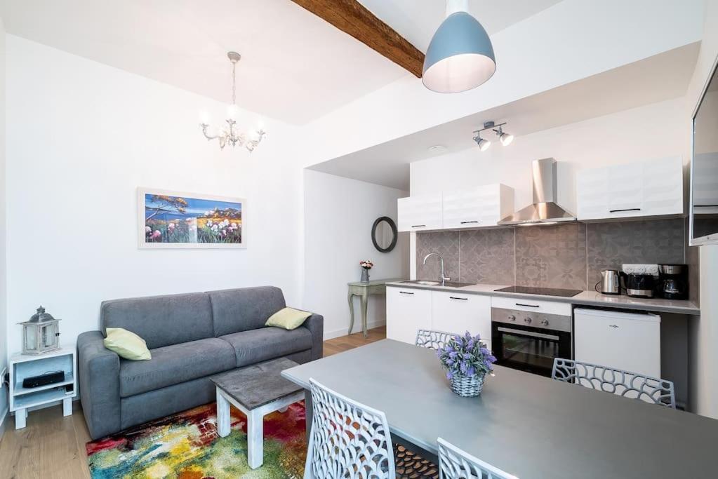 Le Shabby Chic, Beau T2, Patio, Centre Montpellier